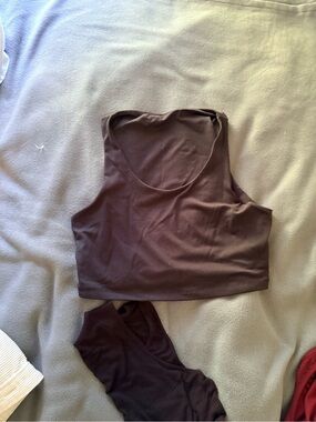 Scoop Neck Crop Tank Top